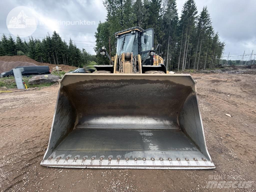 CAT 950 M Gumikerekes homlokrakodók