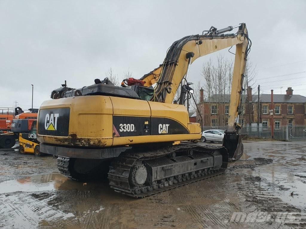 CAT 330 D L Lánctalpas kotrók