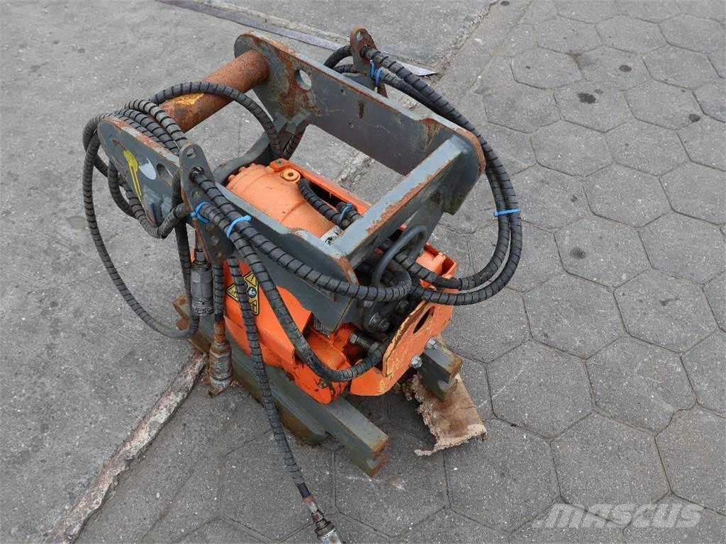  TILT ROTATOR TR07 Gyors csatlakozók