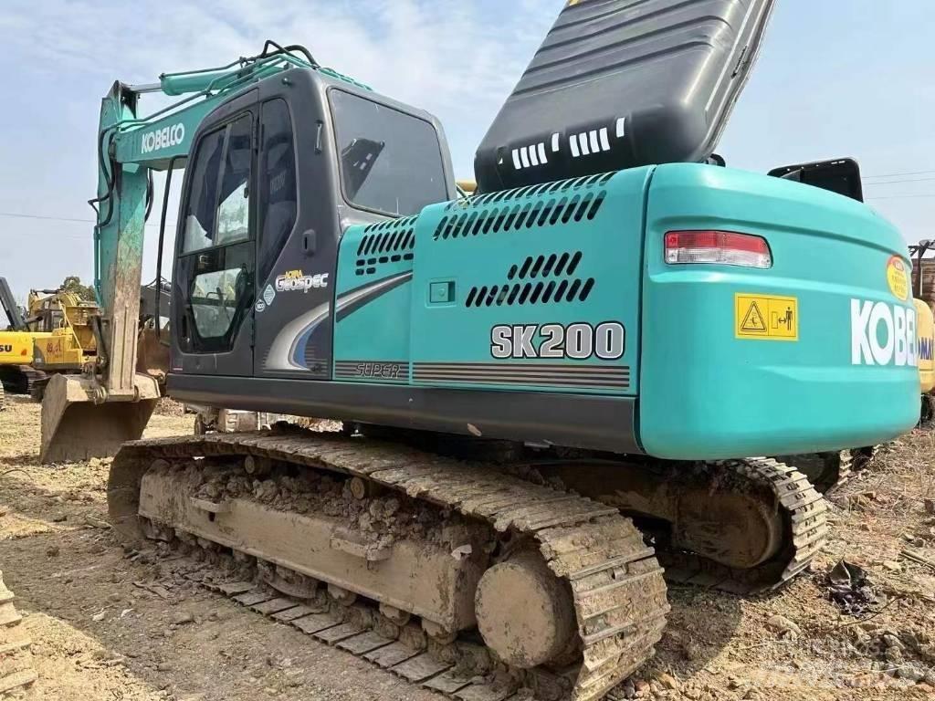 Kobelco SK 200 Lánctalpas kotrók