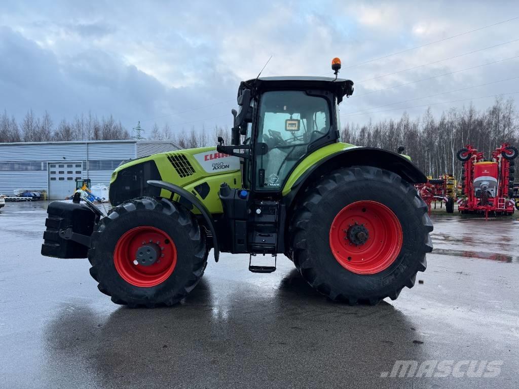 CLAAS Axion 850 Traktorok