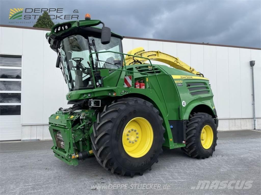 John Deere 8500i Szecskázók