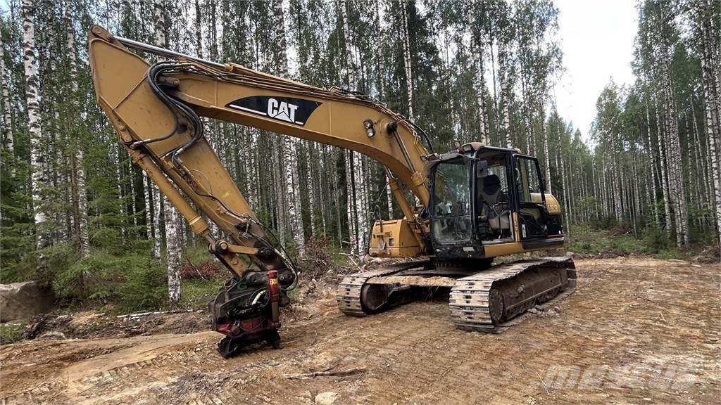 CAT 320C Lánctalpas kotrók