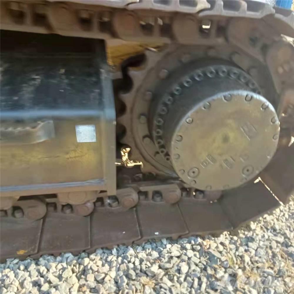 CAT 336D Lánctalpas kotrók