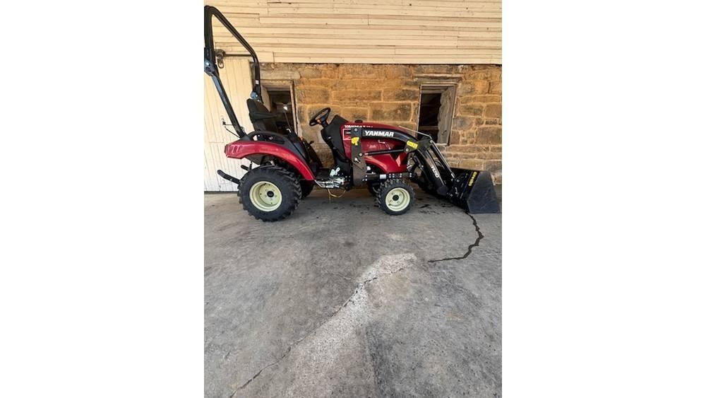 Yanmar SA223 Traktorok