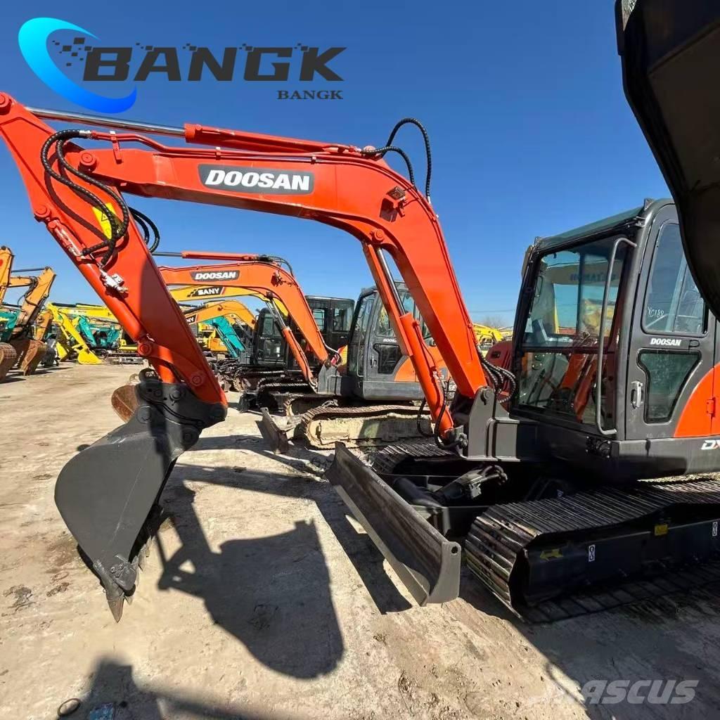 Doosan DX 60-9 C Lánctalpas kotrók