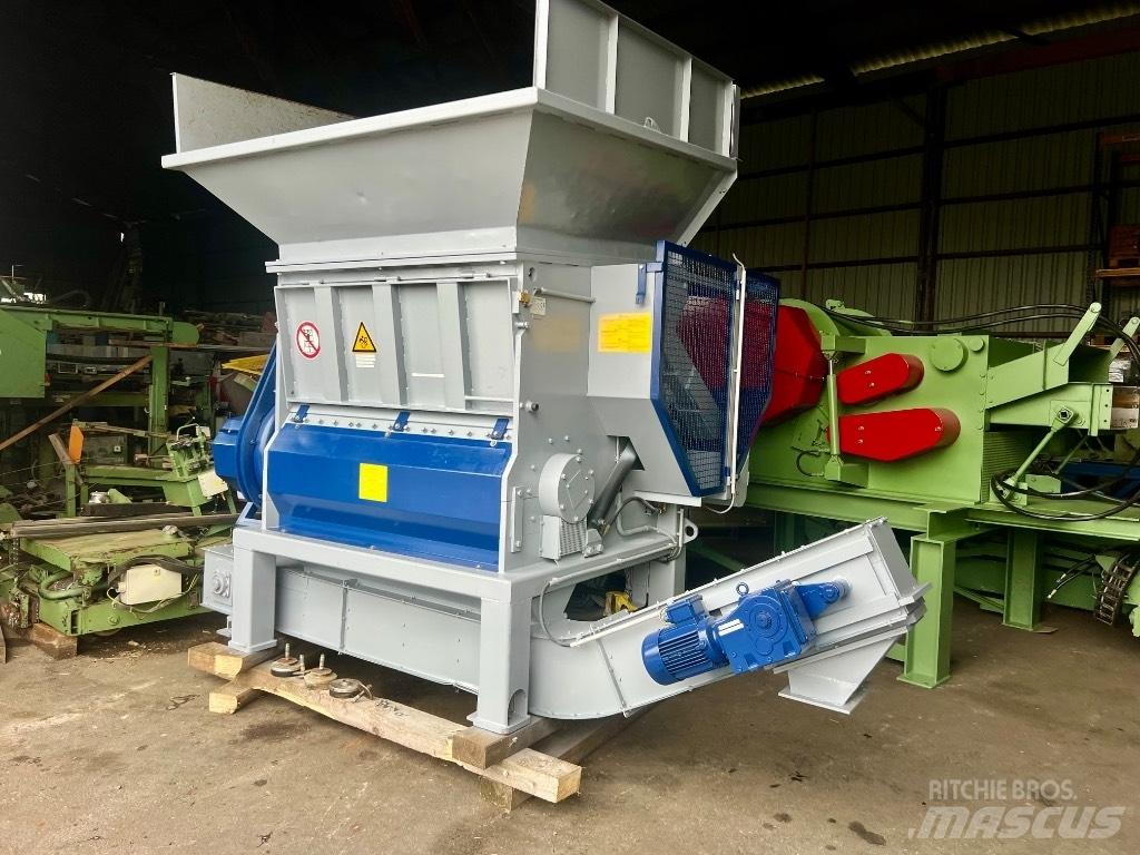 Lindner VEGA 1500 Irat megsemmisítők
