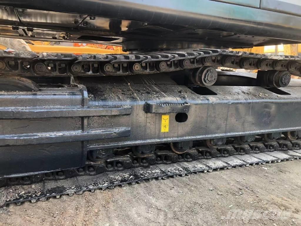 Hyundai R305 LC-9T Lánctalpas kotrók