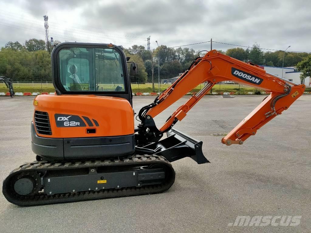 Doosan DX 62 R-3 Mini kotrók < 7t