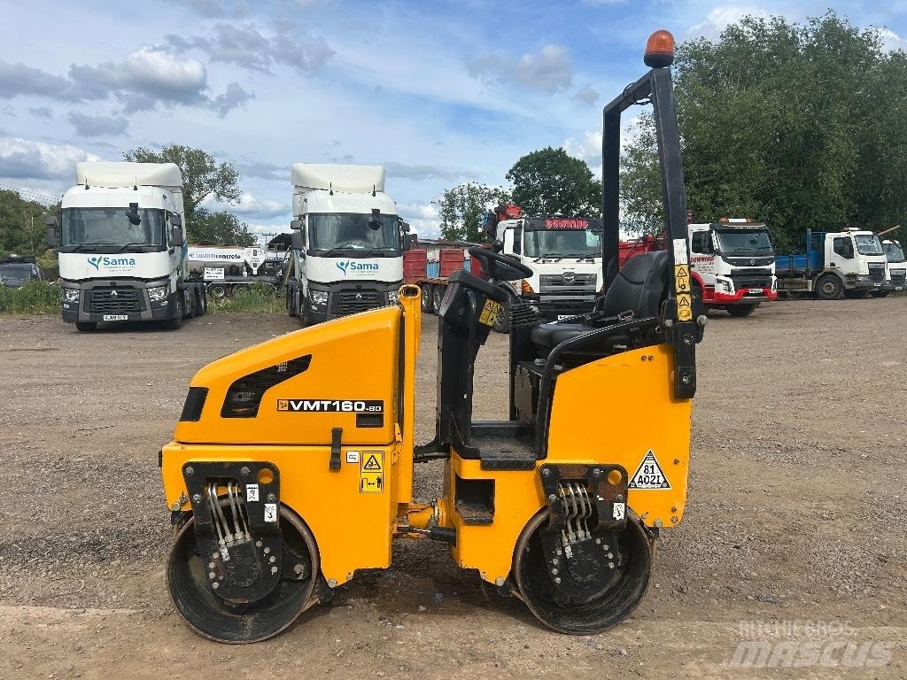 JCB VMT160-80 Ikerdobos hengerek