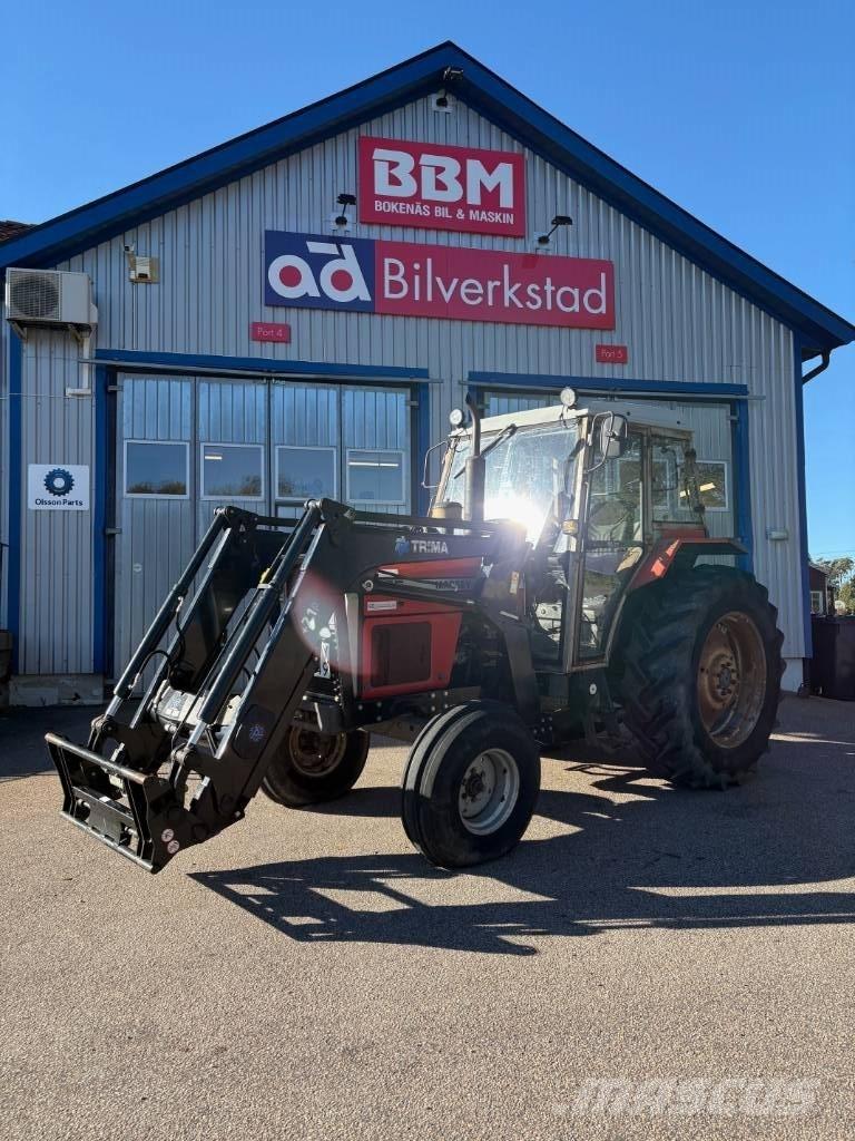 Massey Ferguson 375 Traktorok