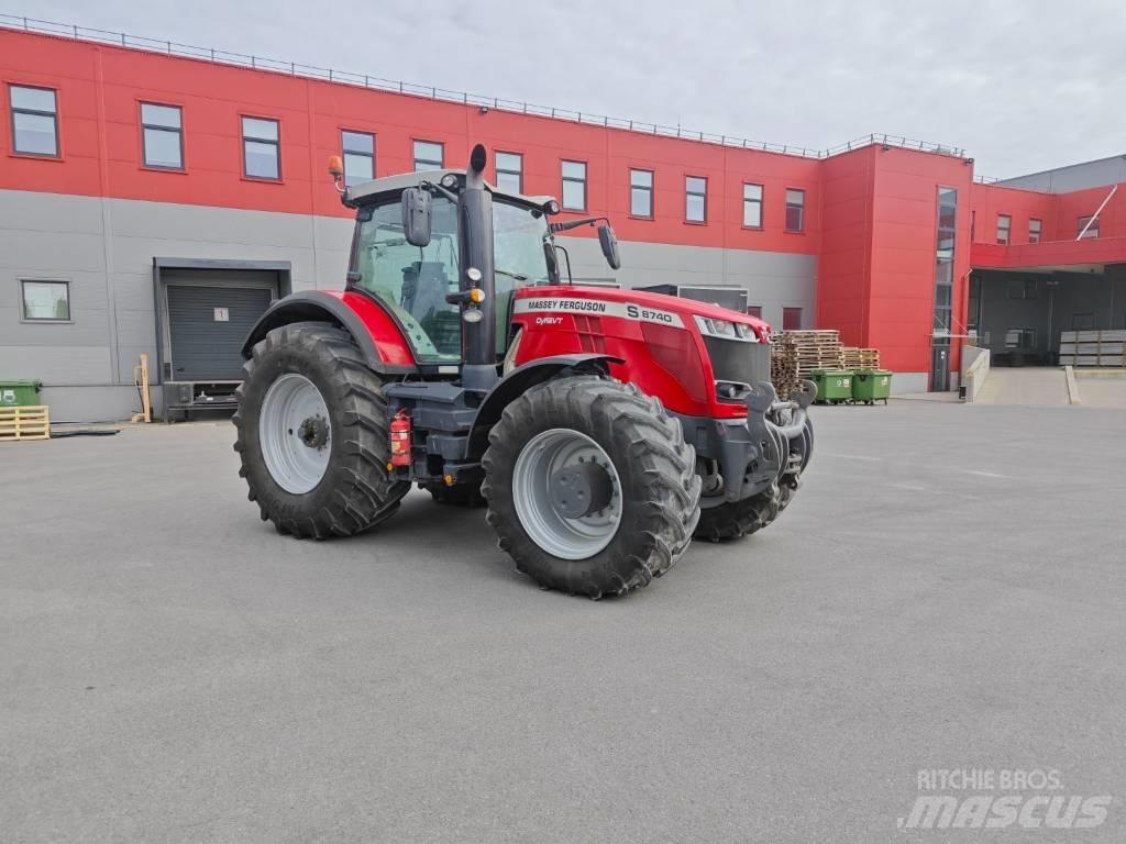 Massey Ferguson 8740 Traktorok