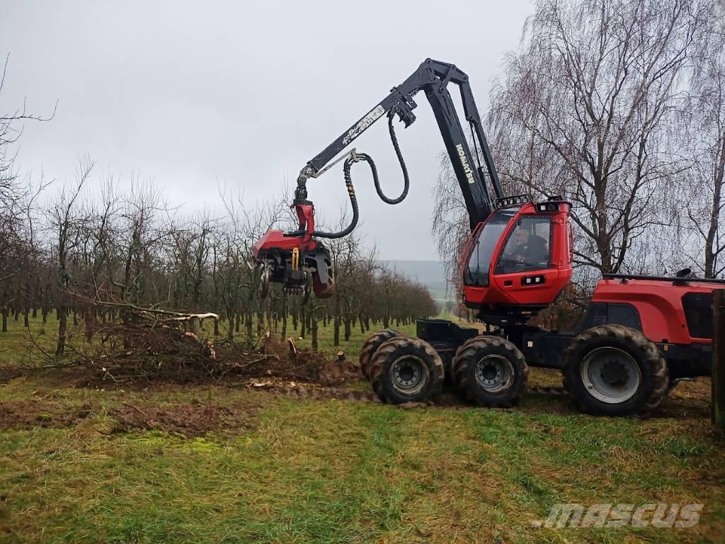 Komatsu 931.2 Betakarítók