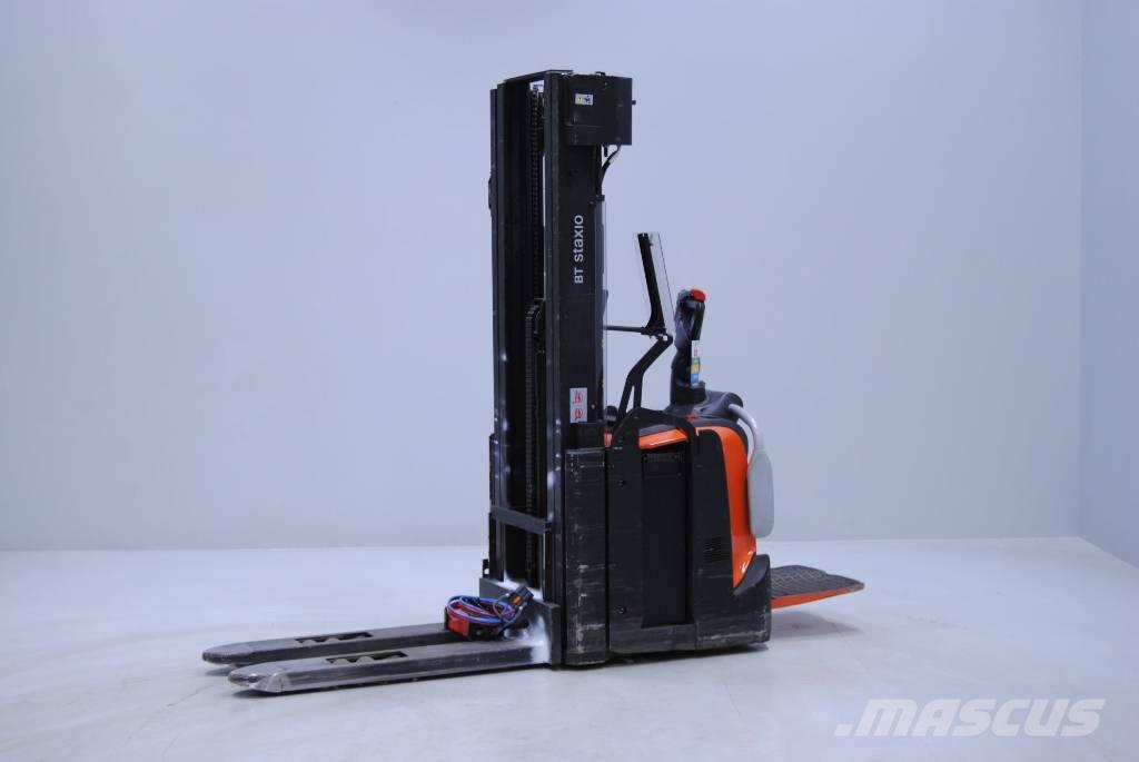 Toyota SPE140L Gyalogkíséretű targonca