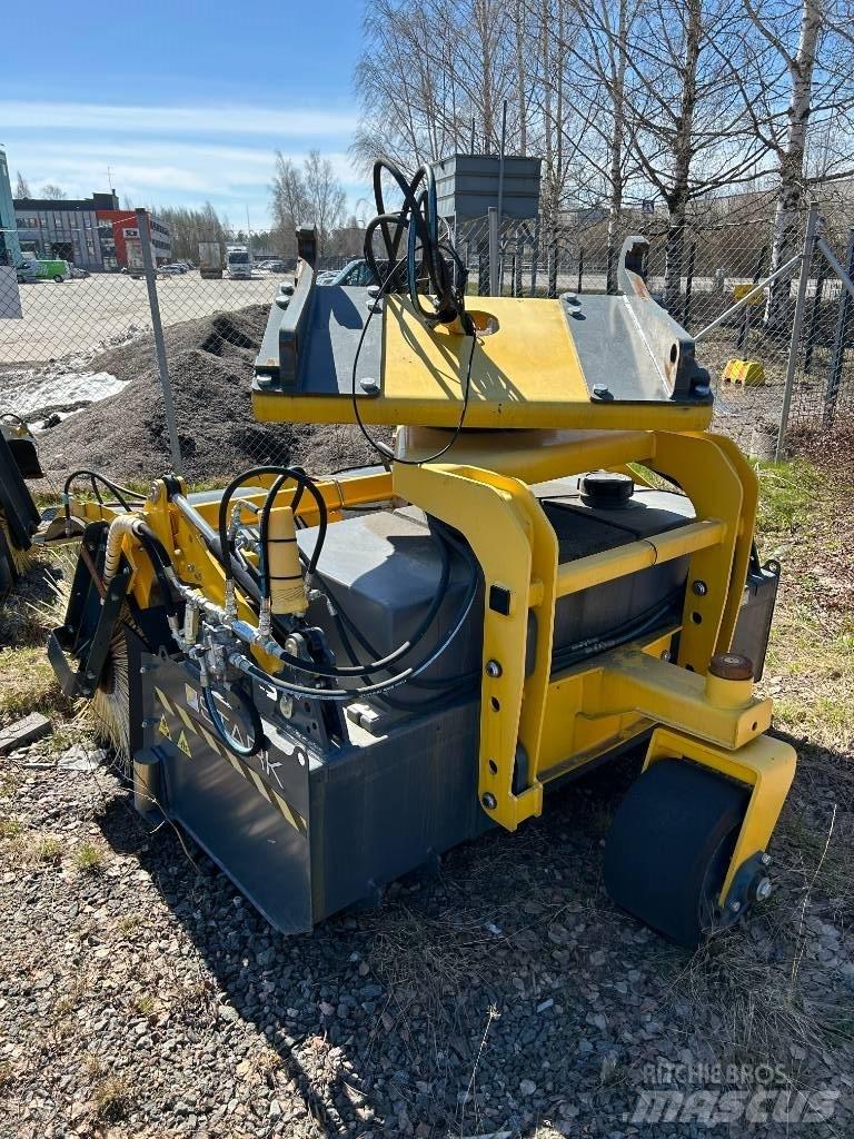 Stark KAH 2000 ST Úttakarító gépek