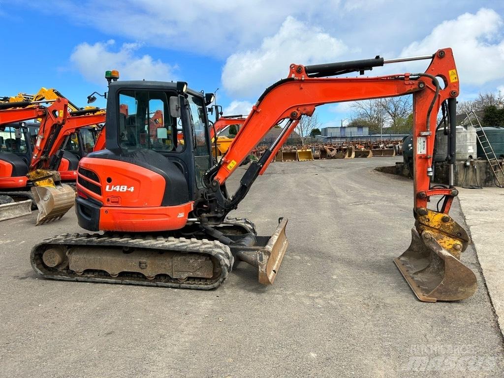 Kubota U48-4 Mini kotrók < 7t