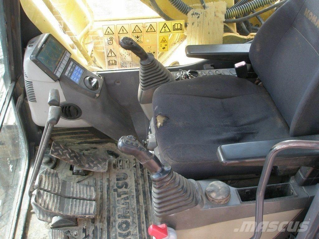 Komatsu PC 210LC-8 Lánctalpas kotrók