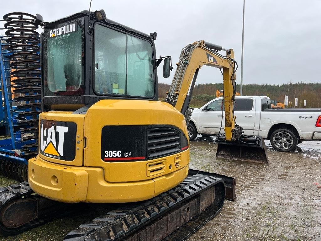 CAT 305 C Mini kotrók < 7t