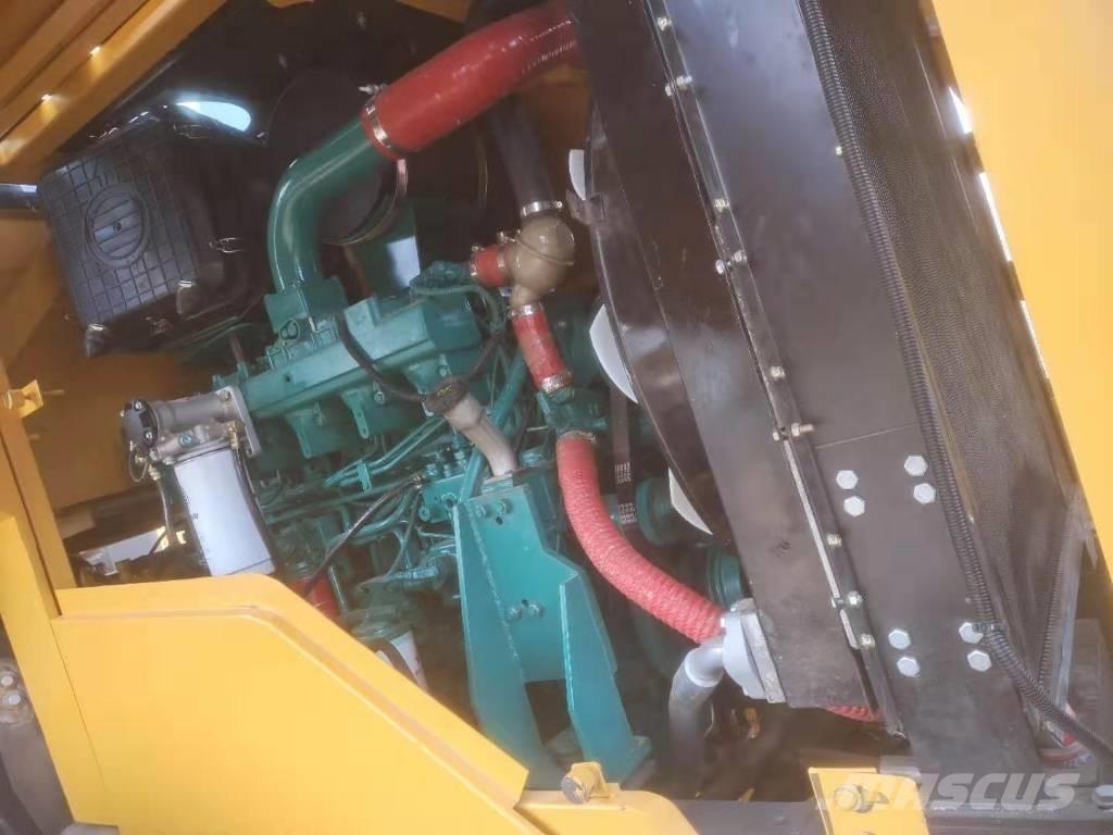 SDLG LG 955 F Gumikerekes homlokrakodók