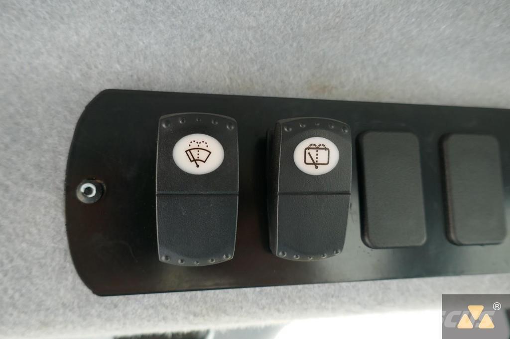 CAT CB10 Ikerdobos hengerek