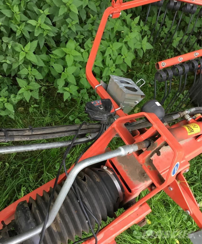 Kuhn GA 6632 Rendforgatók