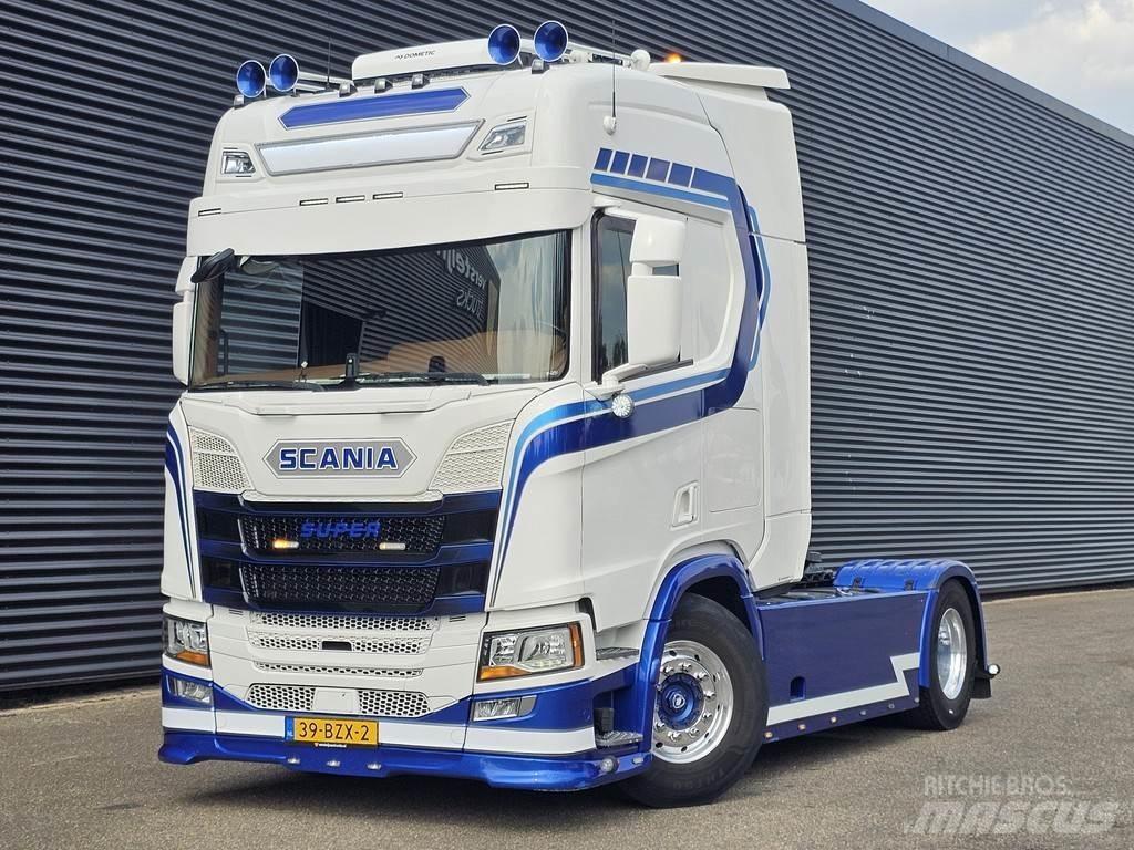 Scania R450 Nyergesvontatók