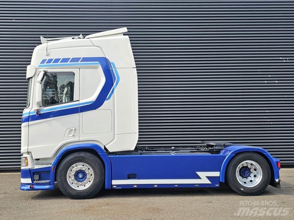 Scania R450 Nyergesvontatók