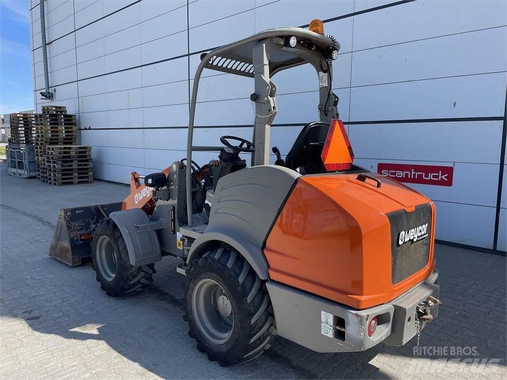 Weycor AR380 Agrar Univerzális rakodók