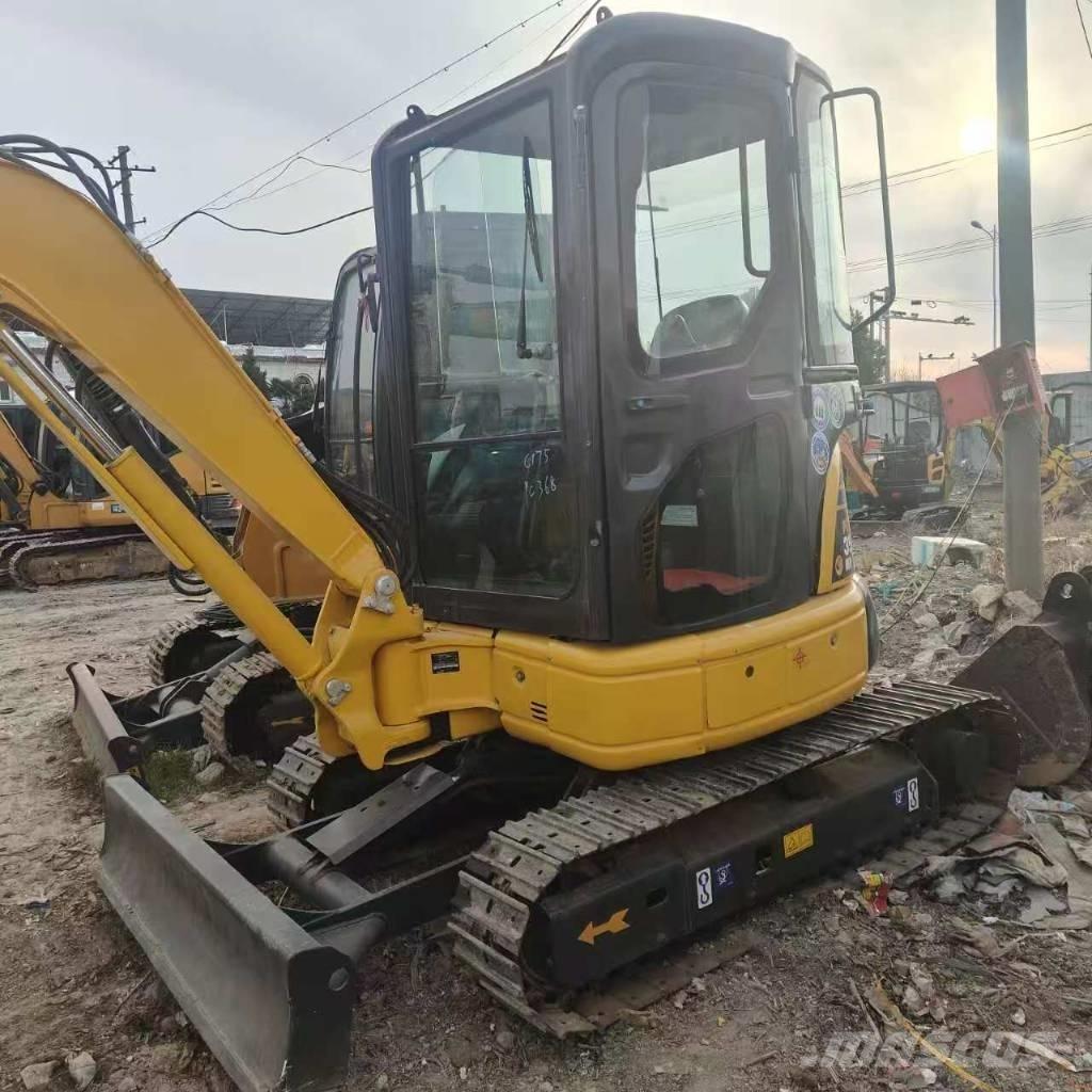 Komatsu PC 35 Mini kotrók < 7t