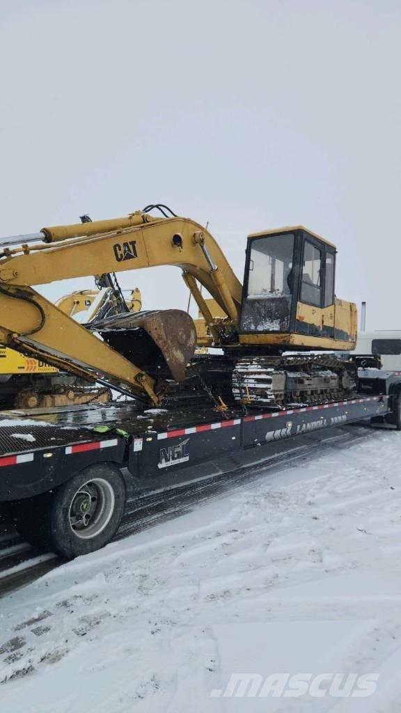 CAT E 120 B Lánctalpas kotrók