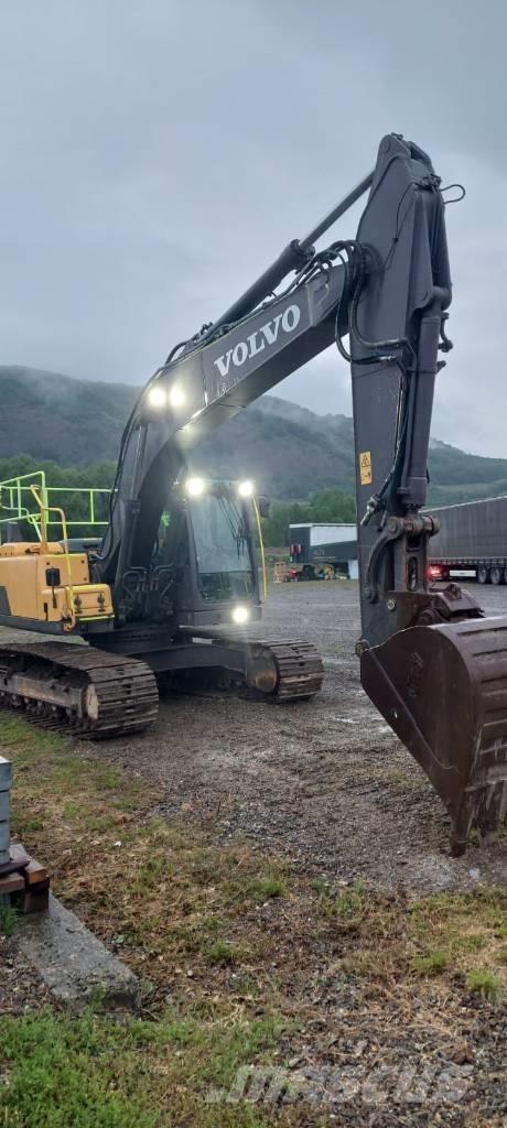 Volvo EC 220 DL Lánctalpas kotrók