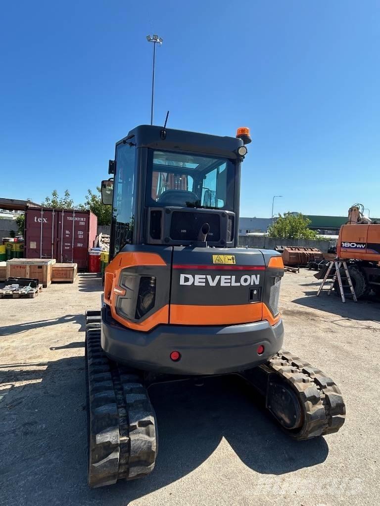 Develon DX 55 R-7 Mini kotrók < 7t
