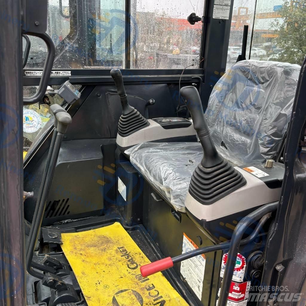 Komatsu PC 30MR Mini kotrók < 7t