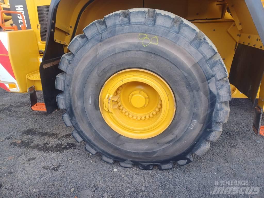 Volvo L 260 H Gumikerekes homlokrakodók