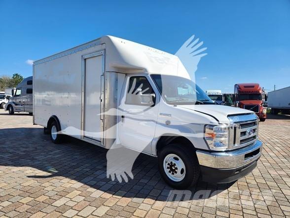 Ford E450 Építőipar - Egyebek