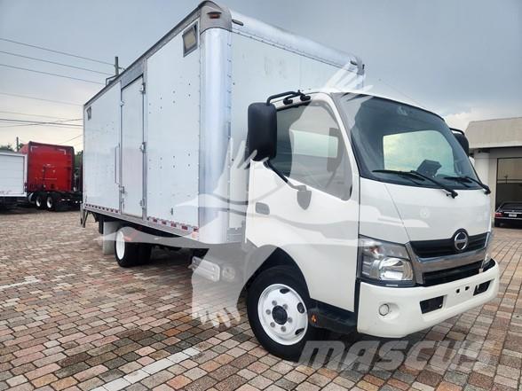 Hino 195 Dobozos teherautók