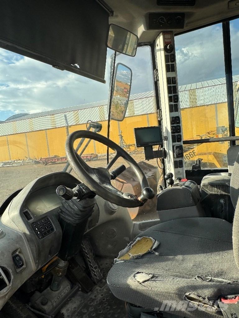 Volvo L 70 F Gumikerekes homlokrakodók