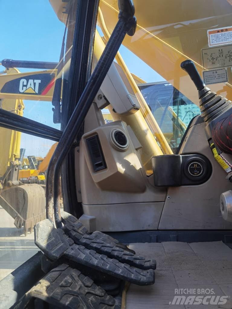 CAT 320 C Lánctalpas kotrók