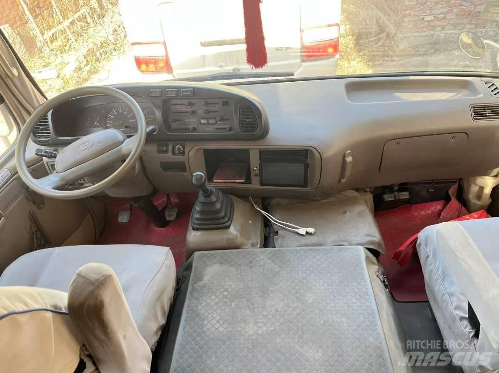 Toyota Coaster Távolsági buszok