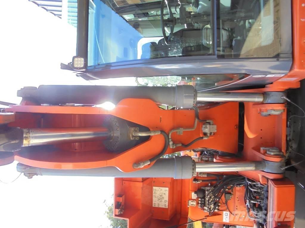 Atlas 180 WSR Gumikerekes kotrók