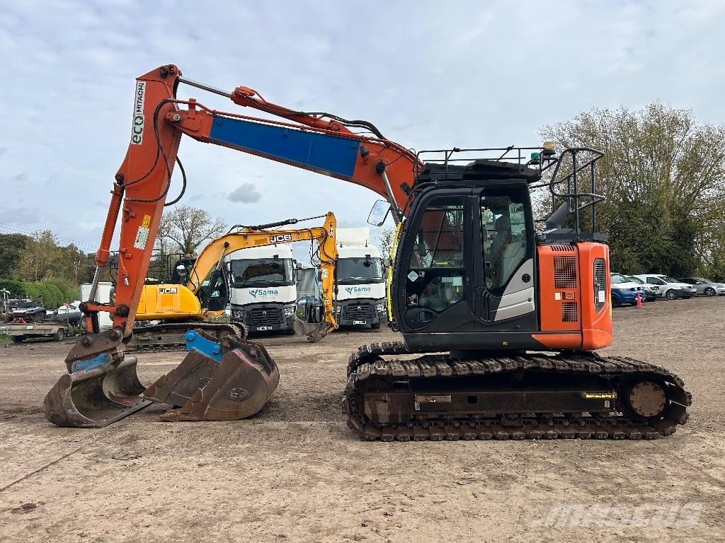 Hitachi ZX 135 US-6 Lánctalpas kotrók