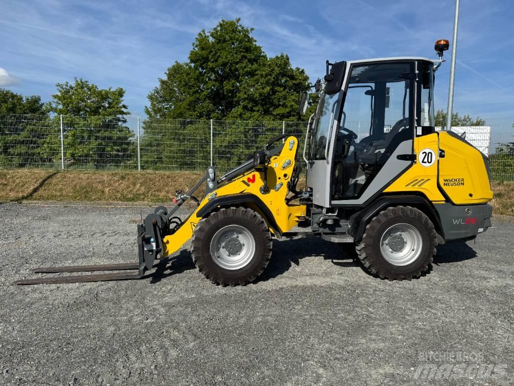 Wacker Neuson WL28 Gumikerekes homlokrakodók