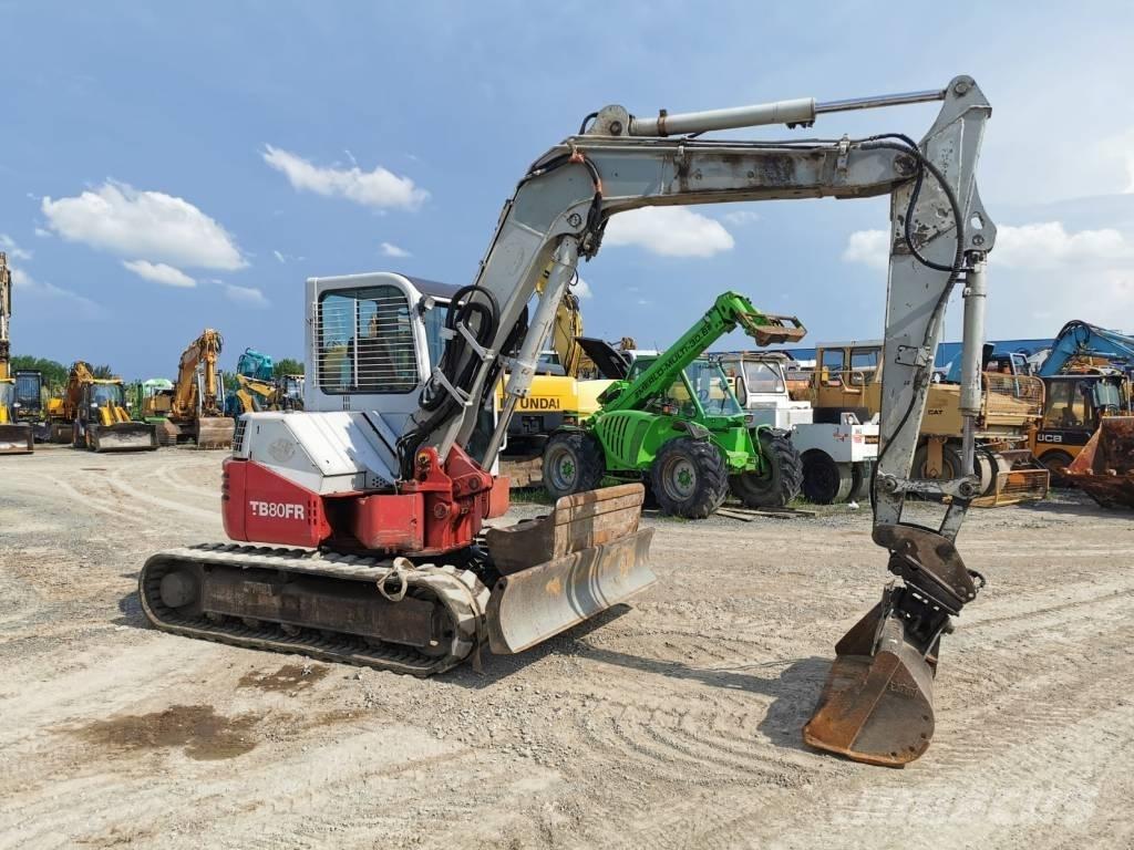 Takeuchi TB80FR Közepes (midi) kotrók 7 t - 12 t