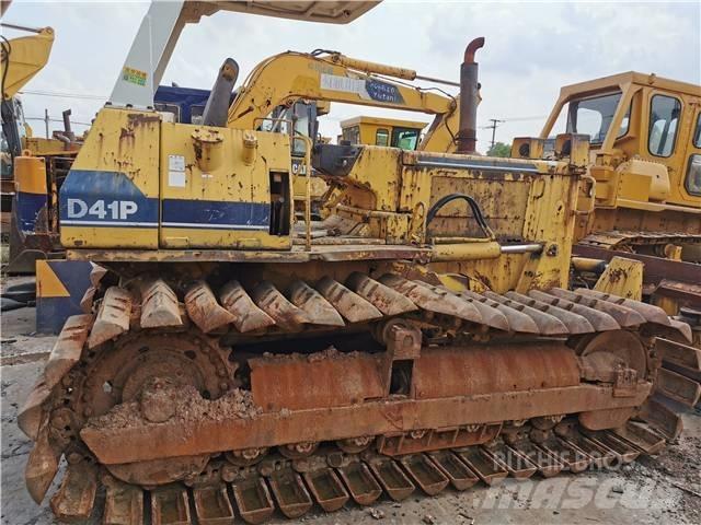 Komatsu D41P lánctalpas dózerek