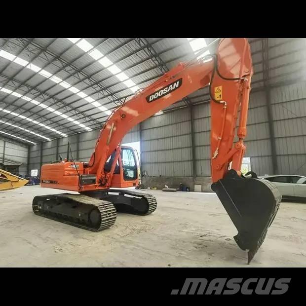 Doosan DX 225 LC Lánctalpas kotrók