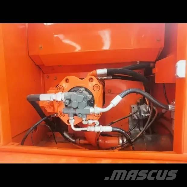 Doosan DX 225 LC Lánctalpas kotrók