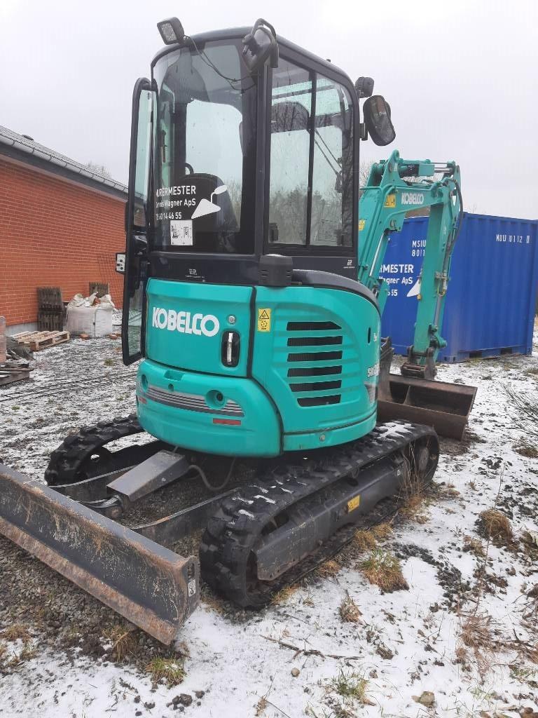 Kobelco SK 25 SR Mini kotrók < 7t