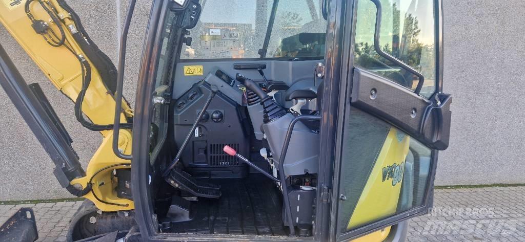 Yanmar VIO80 Lánctalpas kotrók
