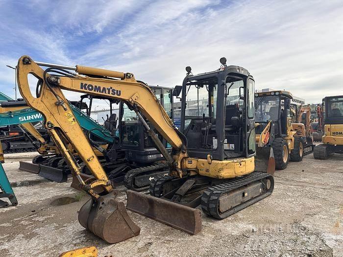 Komatsu PC30 Mini kotrók < 7t