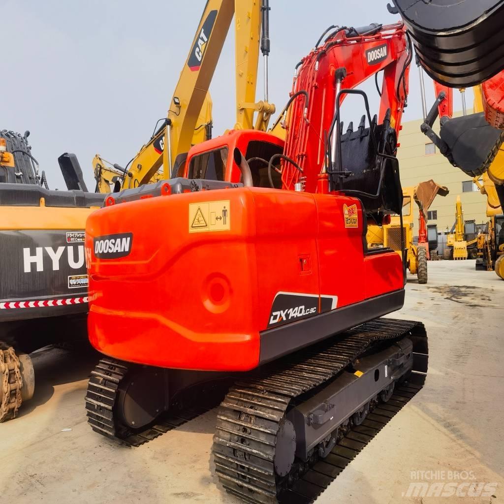 Doosan DX140LC-9C Lánctalpas kotrók